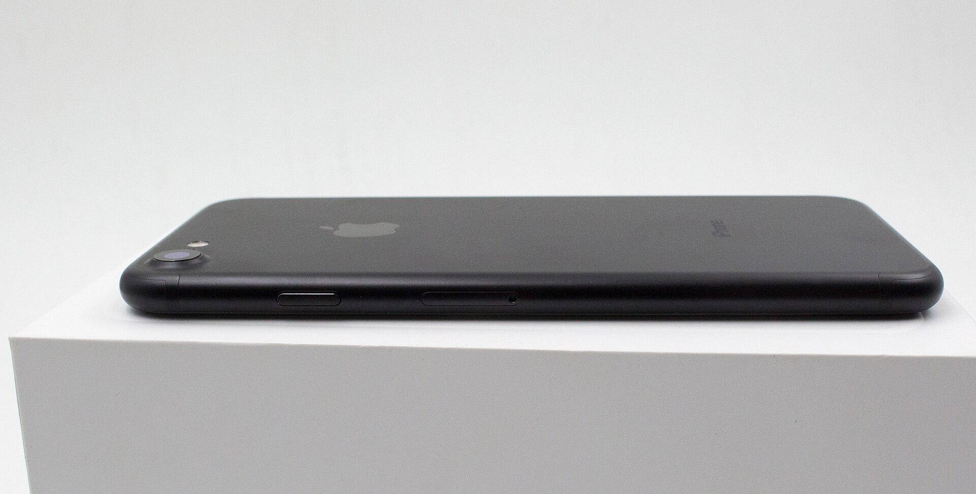 iPhone 7