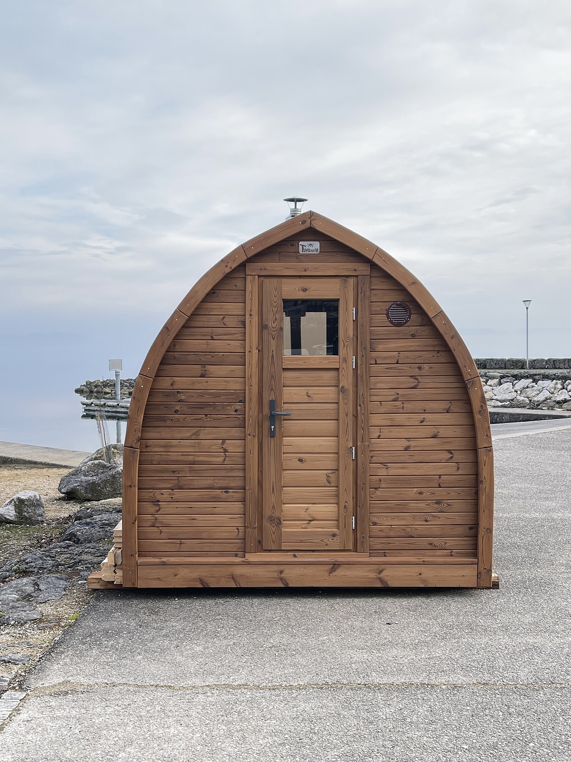 A sauna cabin at the beach of Hauterive