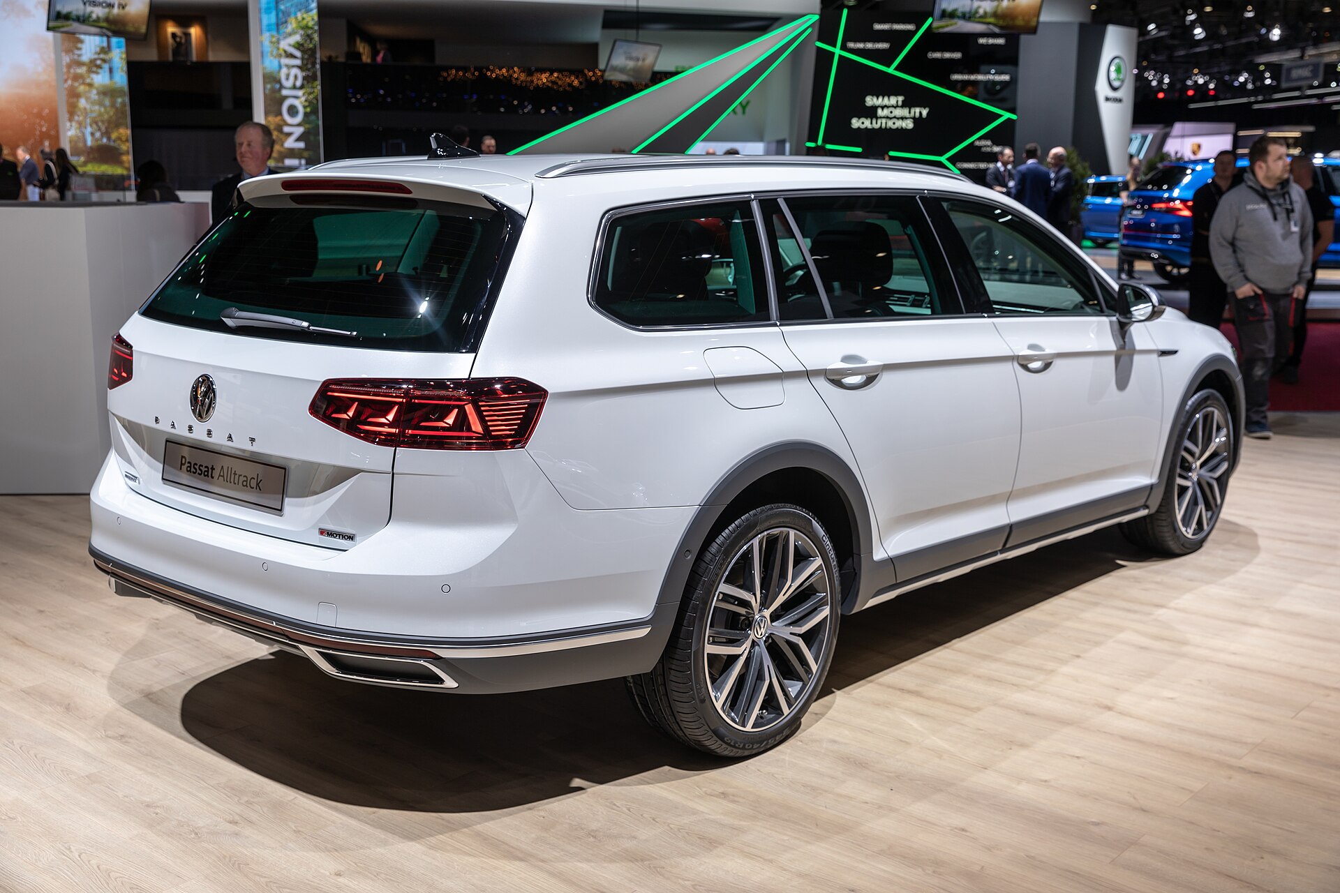 VW Passat Alltrack at Geneva International Motor Show 2019, Le Grand-Saconnex