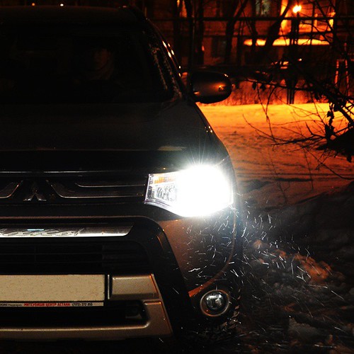 #mitsubishi #outlander #mitsubishioutlander #night #car #auto #autogram #gimp #nikond7100 #nikon #митсубиси #авто #никон #фары #ночь #свет #автомобиль #внедорожник #паркетник #кроссовер #аутлэндер #астана